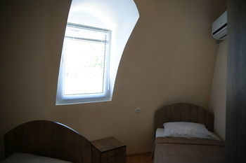 Atrium Hotel Тбилиси Екстериор снимка